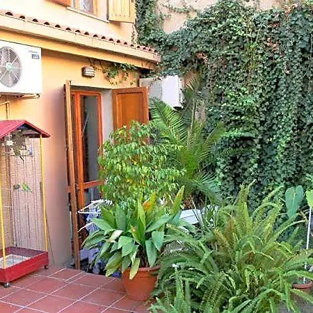 Casanoemi 1 Bed and Breakfast 4*