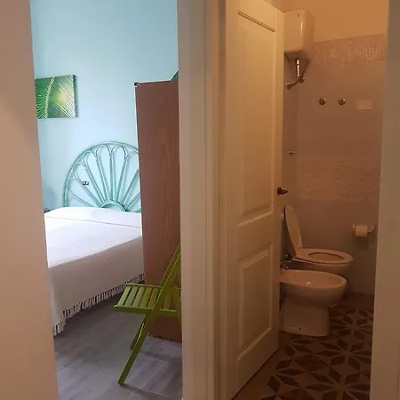Casanoemi 1 Nocleg ze śniadaniem Cagliari
